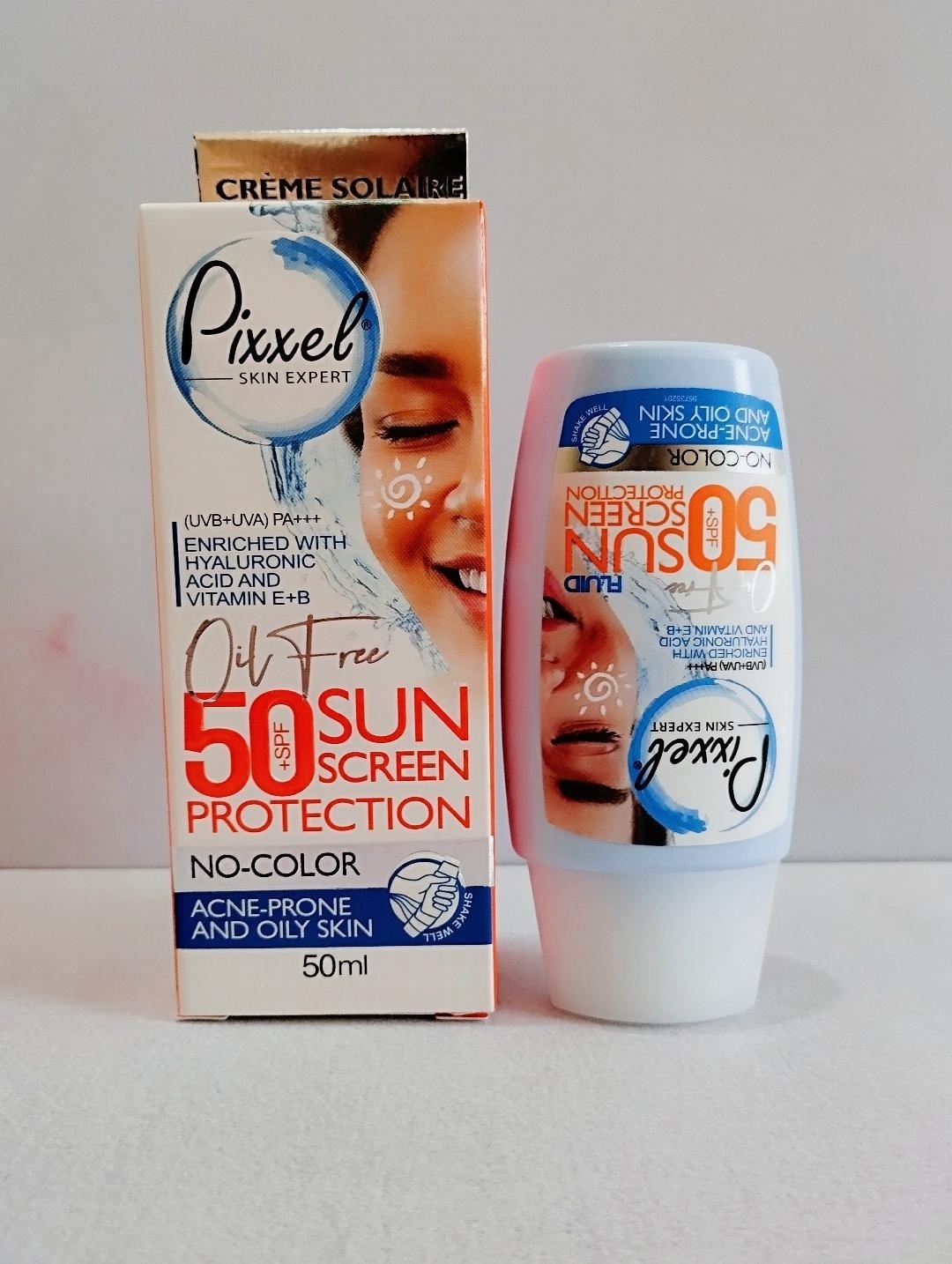 کرم ضدآفتاب فلوئیدی بدون رنگ پیکسل مخصوص پوست چرب،جوش دار و‌مختلط