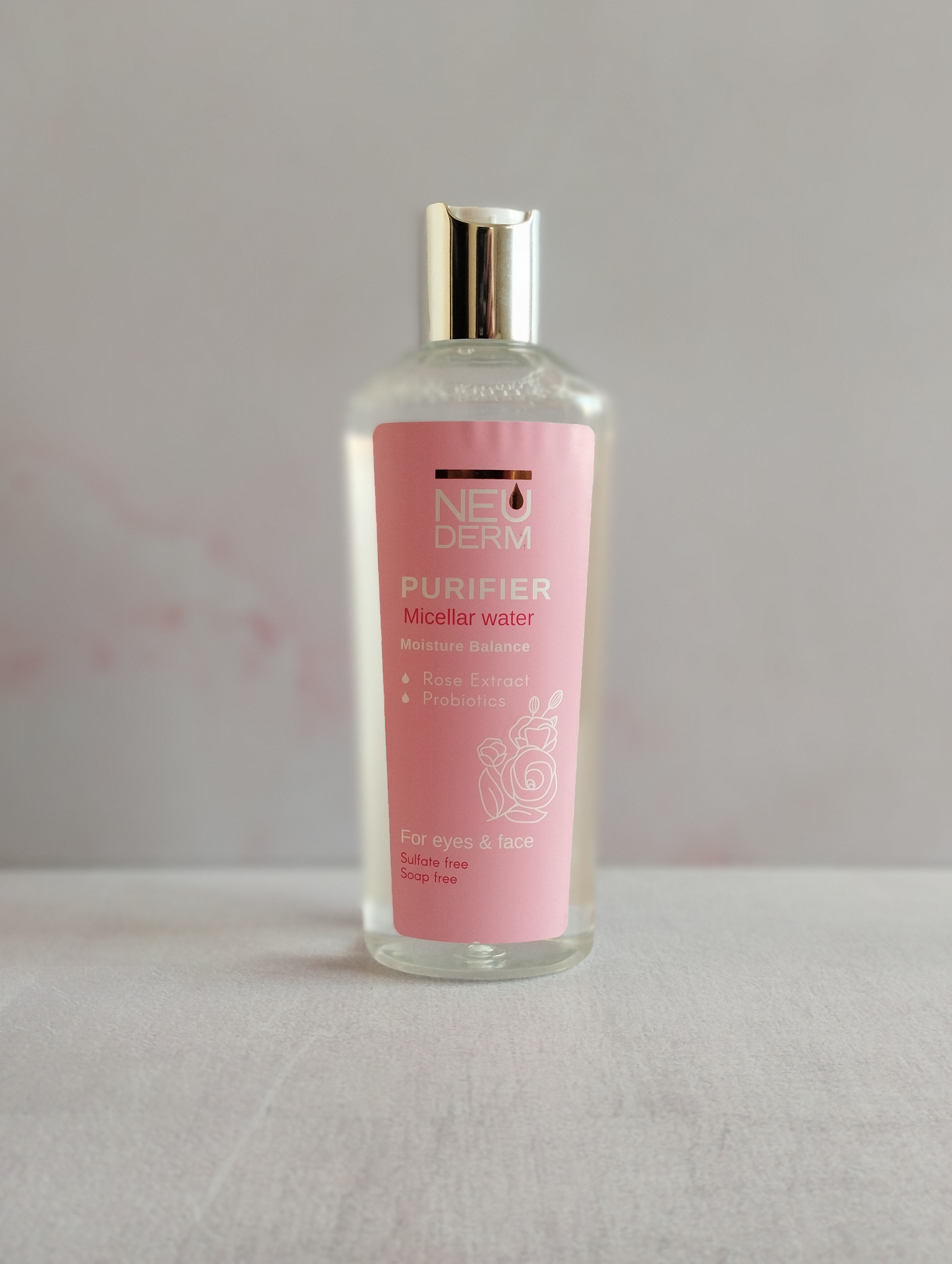 میسلار واتر نئودرم مناسب انواع پوست