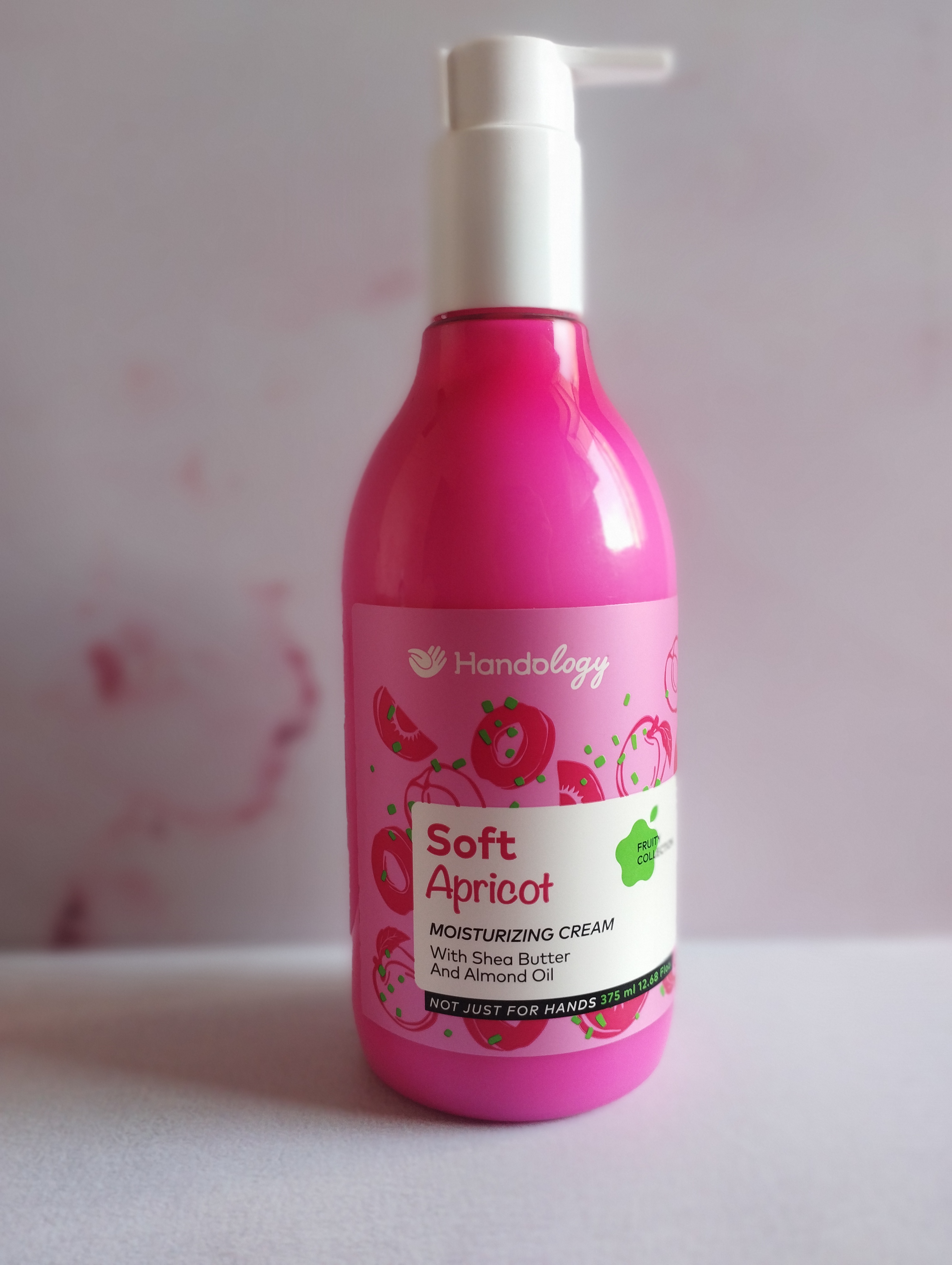 کرم آبرسان دست و صورت هندولوژی